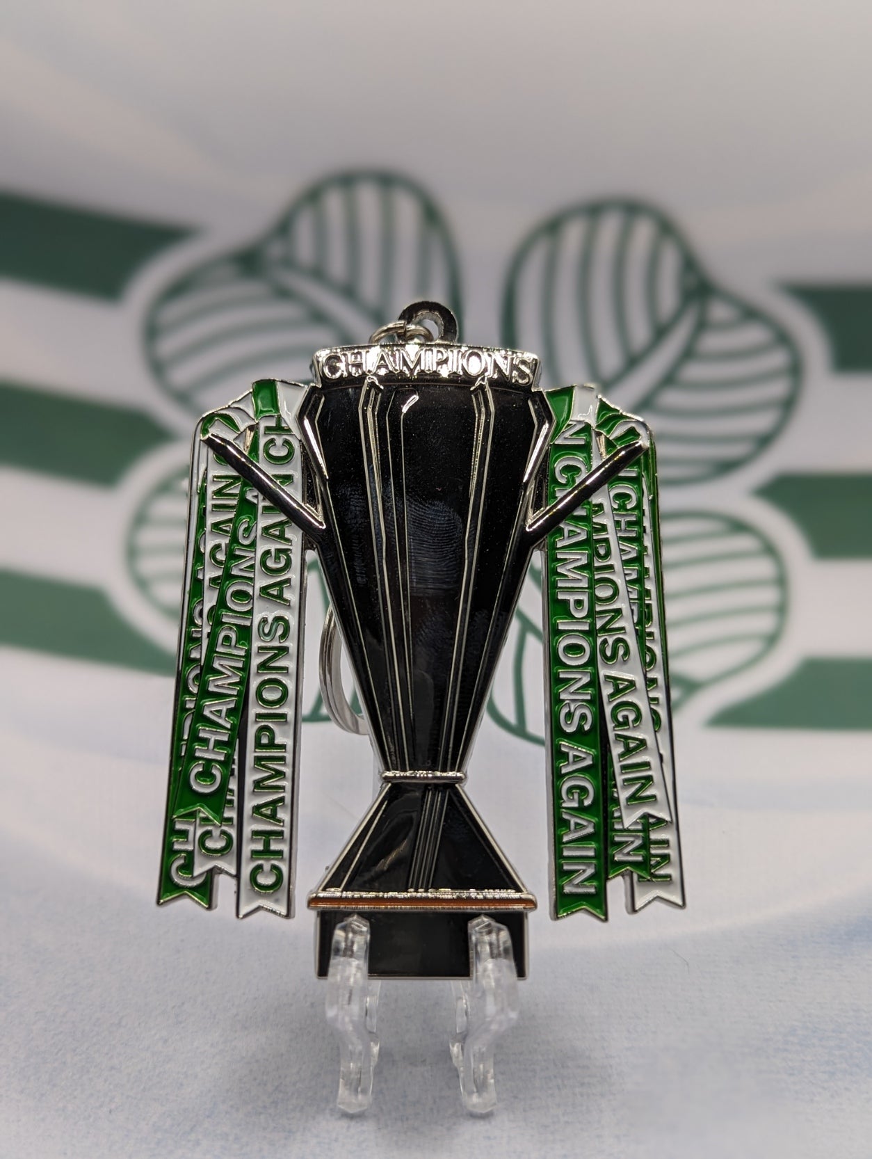 Champions bottle opener and keyring - Pin badge